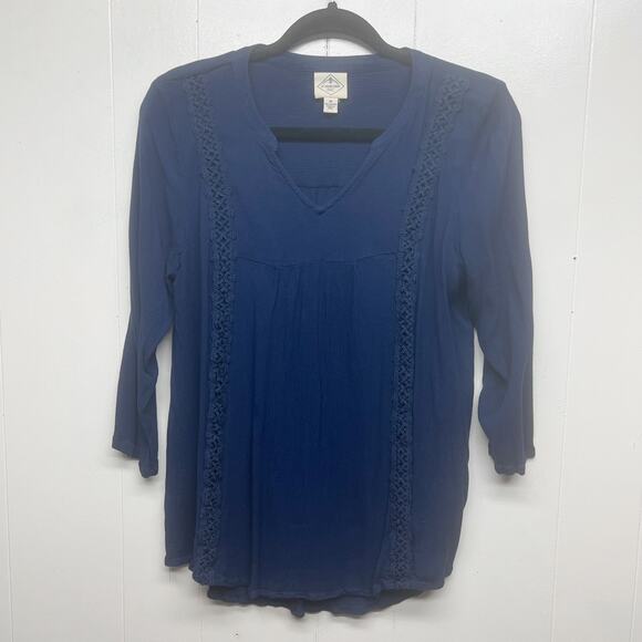 St. John's Bay Tops - St. John's Bay V-Neck 3/4 Sleeve Navy Blue Women's Top Size Medium Crochet